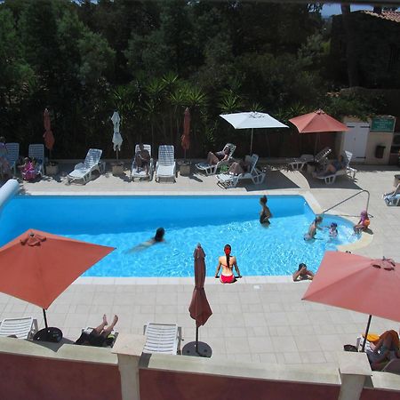 Hotel Et Studios Les Amandiers Saint-Raphaël Exterior foto
